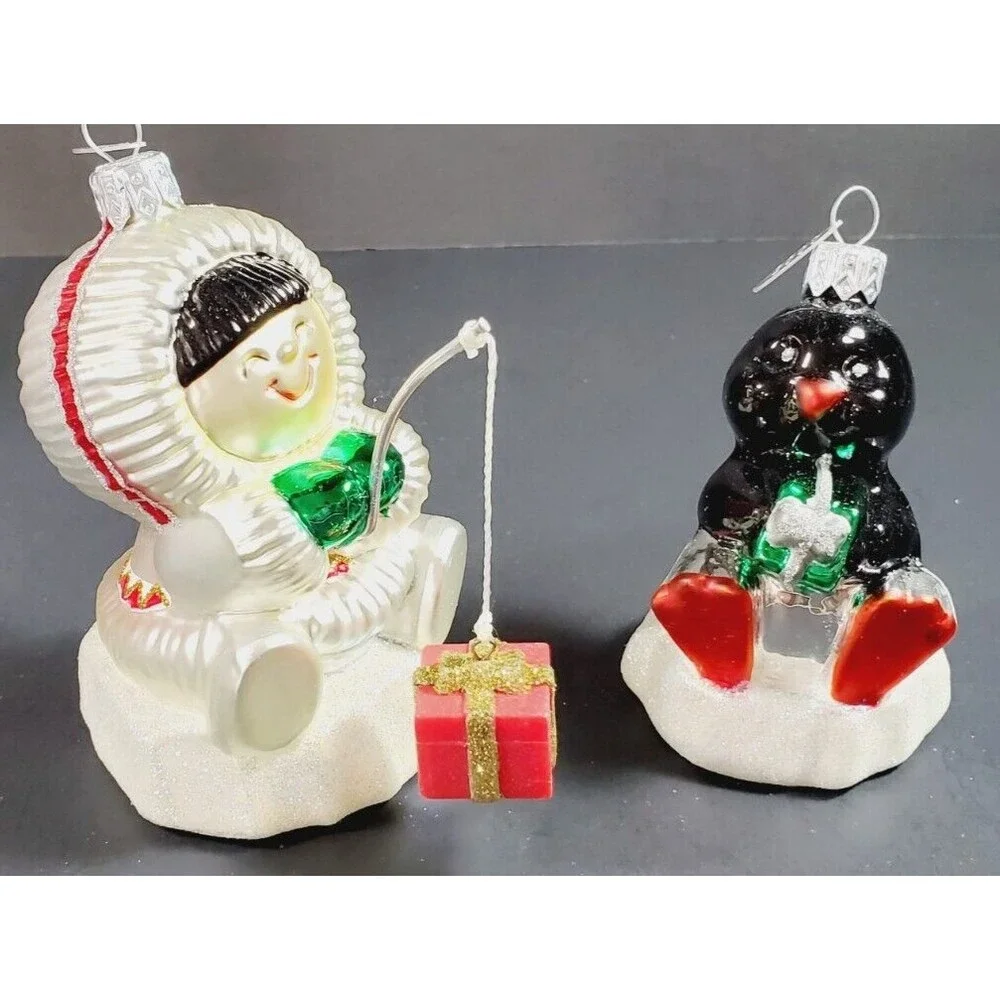 Frosty Friends Hallmark Ornament Blown Glass 2000 Eskimo Penguin Fishing